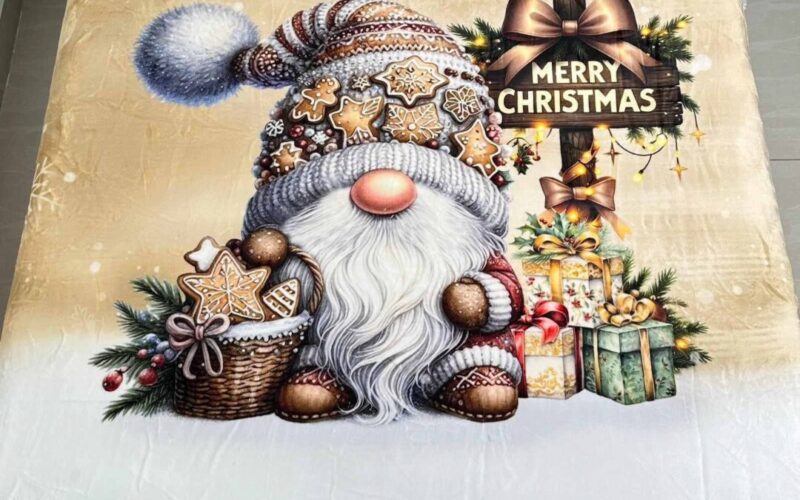🎁Tip na darček č. 1: Hrejivý spánok vo vianočných obliečkach – darček, ktorý poteší každý večer